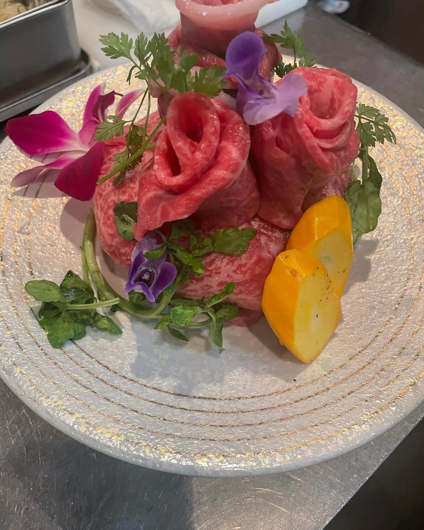 記念日や誕生日のお祝いや楽しいイベント帰りにはぜひ和牛焼肉とびうしの肉ケーキや肉パフェを🥰東京ドームや日本武道館からも…