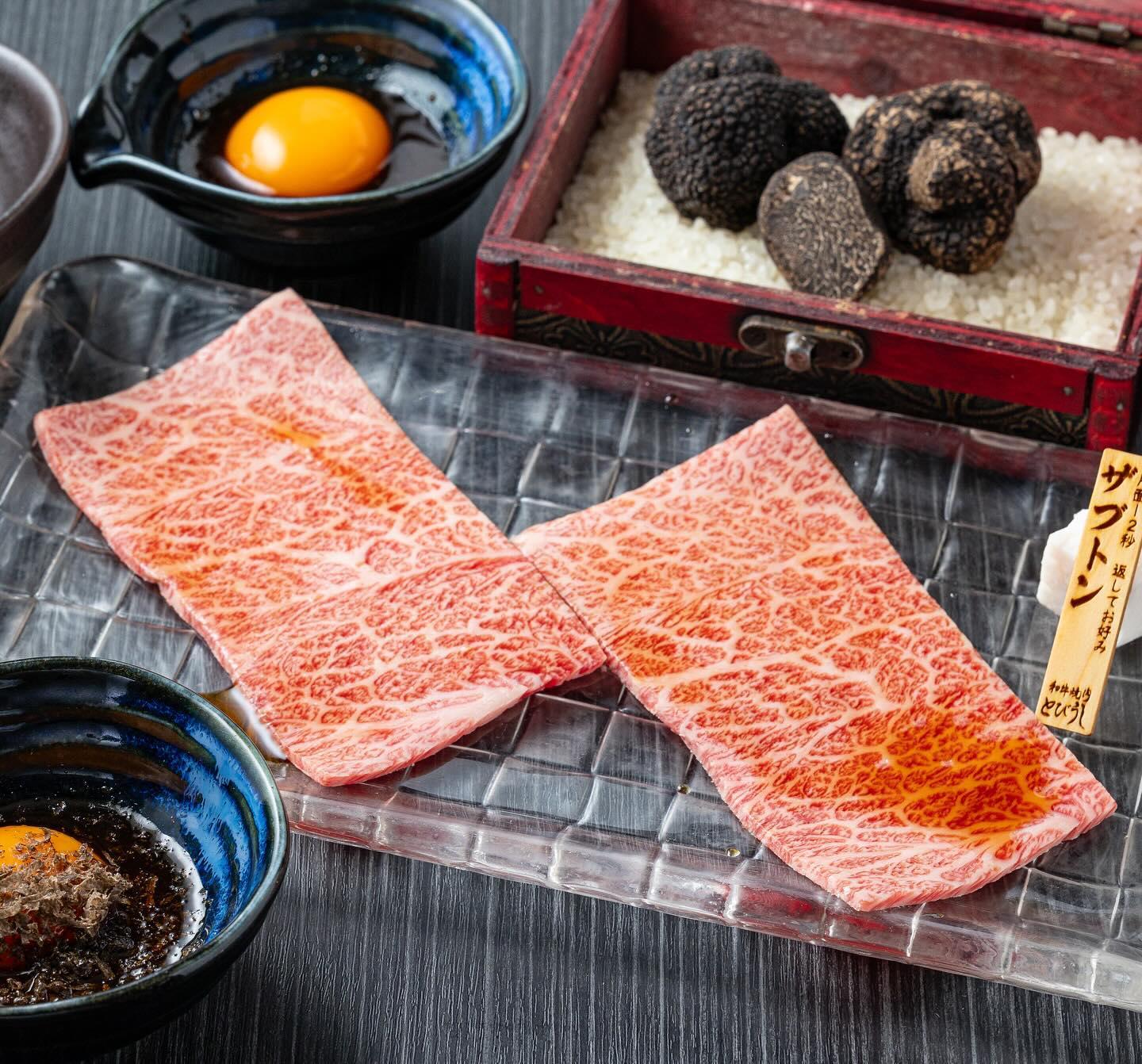 ザブトンのすき焼き風にはトリュフがオススメ⭐︎とびうしは全席が完全個室の和牛焼肉のお店⭐︎「飯田橋駅」すぐ！「黒毛和牛」…