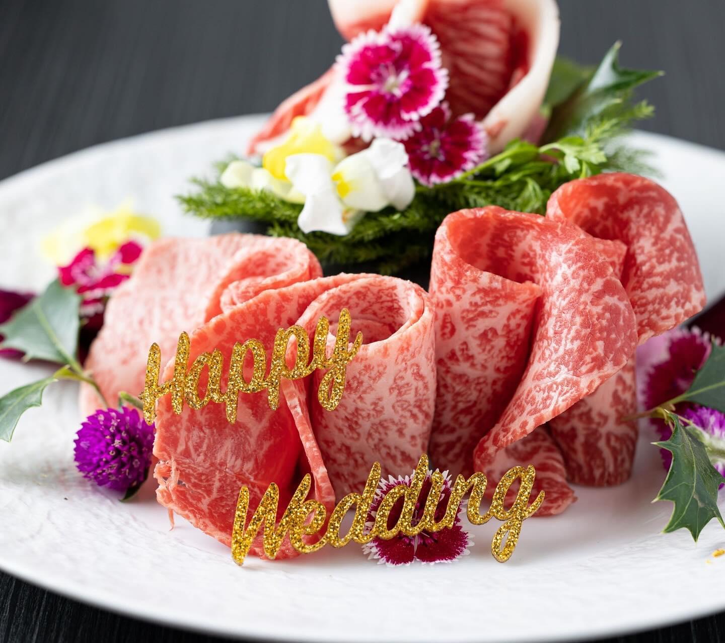 大切な人へのお祝いにはメッセージをそえて！とびうしは全席が完全個室の和牛焼肉のお店⭐︎「飯田橋駅」すぐ！「黒毛和牛」が自…