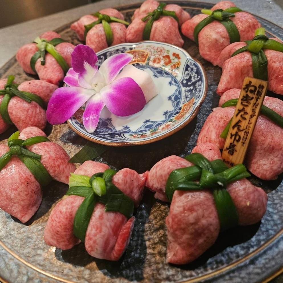 とびうしの名物ねぎたん巾着は見た目だけで無くタンの上質な部分だけを使って贅沢な一品⭐︎とびうしは全席が完全個室の和牛焼肉…