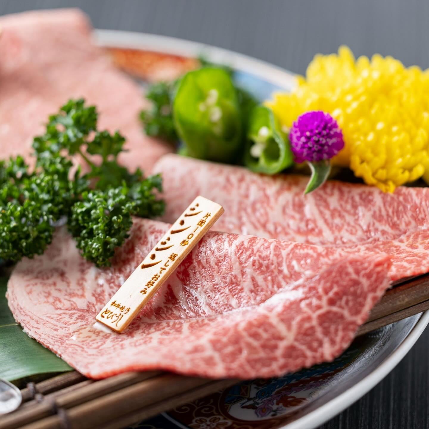 赤身のお肉シンシンは柔らかジューシー⭐︎とびうしは全席が完全個室の和牛焼肉のお店⭐︎「飯田橋駅」すぐ！「黒毛和牛」が自慢…