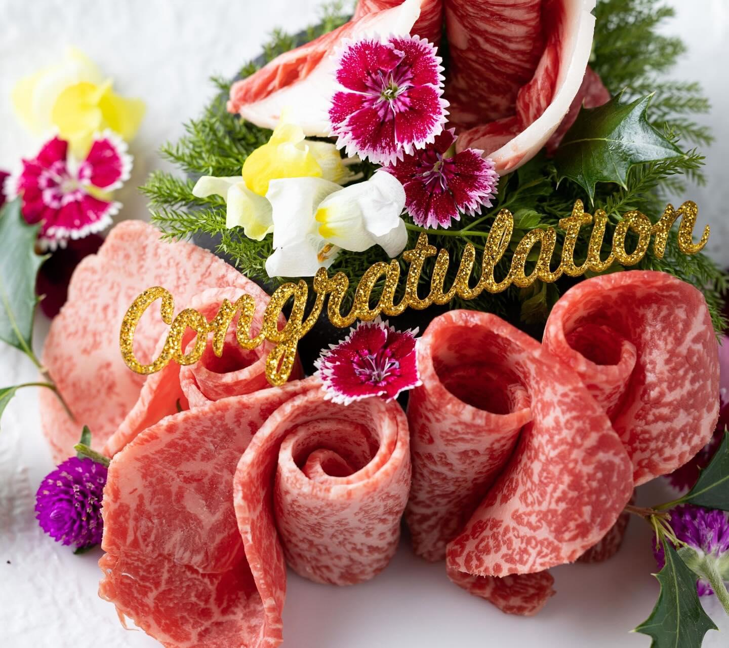 大切な人にメッセージをそえて！とびうしは全席が完全個室の和牛焼肉のお店⭐︎「飯田橋駅」すぐ！「黒毛和牛」が自慢の「焼肉」…