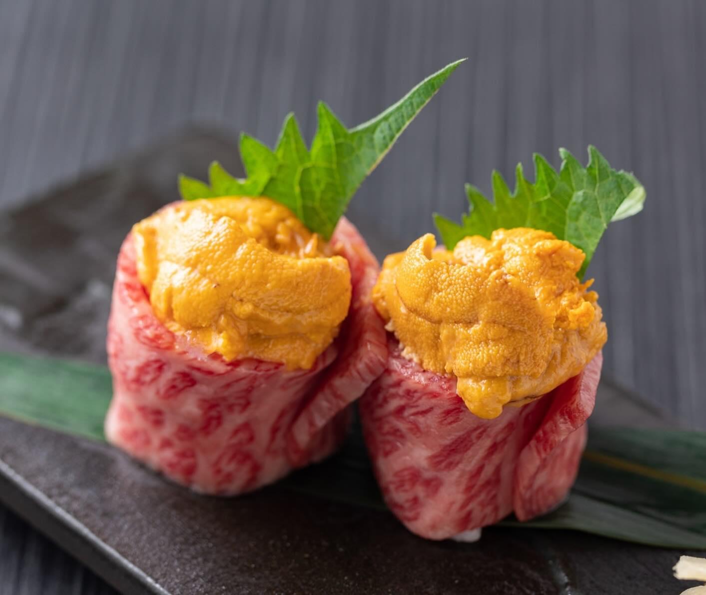 肉巻き寿司は北海道産の雲丹やいくらを贅沢に使用⭐︎とびうしは全席が完全個室の和牛焼肉のお店⭐︎「飯田橋駅」すぐ！「黒毛和…