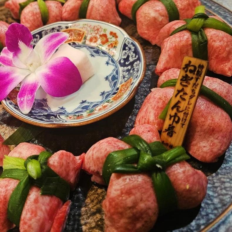 名物ねぎたん巾着は牛タンの上質な部分だけを贅沢にカットして包む絶品⭐︎とびうしは全席が完全個室の和牛焼肉のお店⭐︎「飯田…