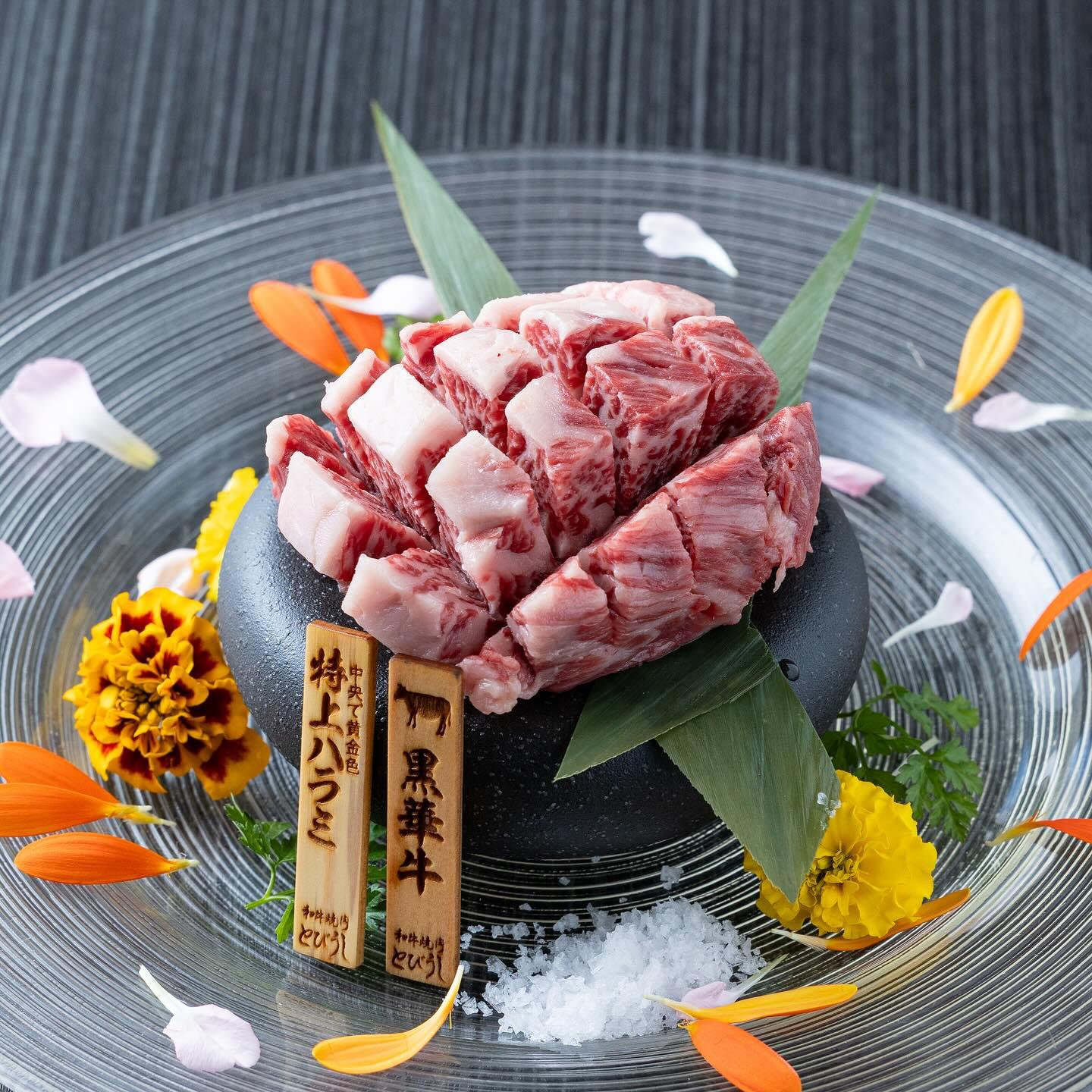 コースでも人気！とびうしはハラミが自慢！希少な黒毛和牛のハラミのみにこだわったお店⭐︎とびうしは全席が完全個室の和牛焼肉…