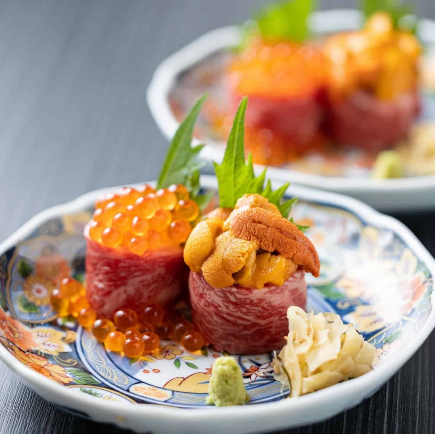 肉巻き寿司は北海道産の雲丹やいくらを贅沢に使用⭐︎とびうしは全席が完全個室の和牛焼肉のお店⭐︎「飯田橋駅」すぐ！「黒毛和…